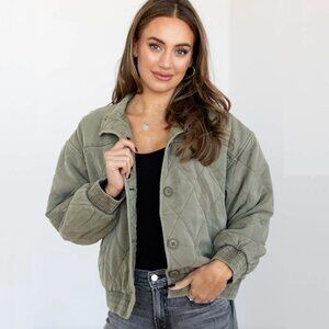 Leela and Lavender Washed Quilted Button Down Bomber Jacket, Olive M NWTs